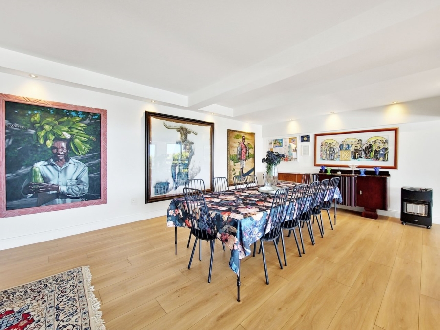 To Let 7 Bedroom Property for Rent in Camps Bay Western Cape